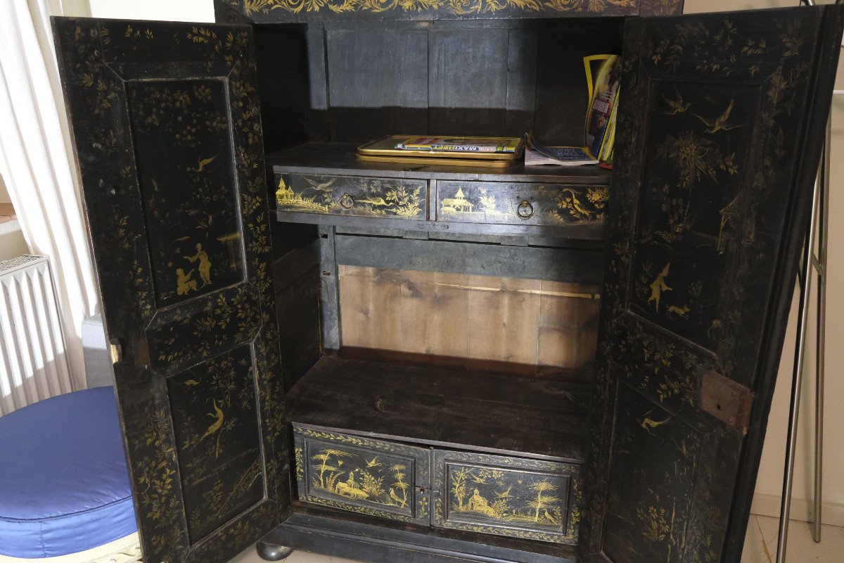 Small Chinese Lacquer Cabinet, Southern France, Early 19th Century-photo-1