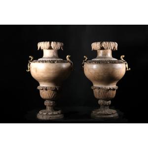 Pair Of Extremely Rare Alabaster Vases, Italy, 1st Half Of The 18th Century