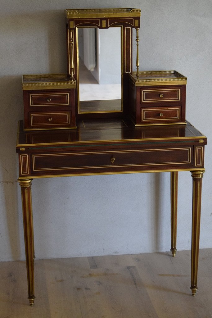 Bonheur Du Jour Louis XVI In Mahogany