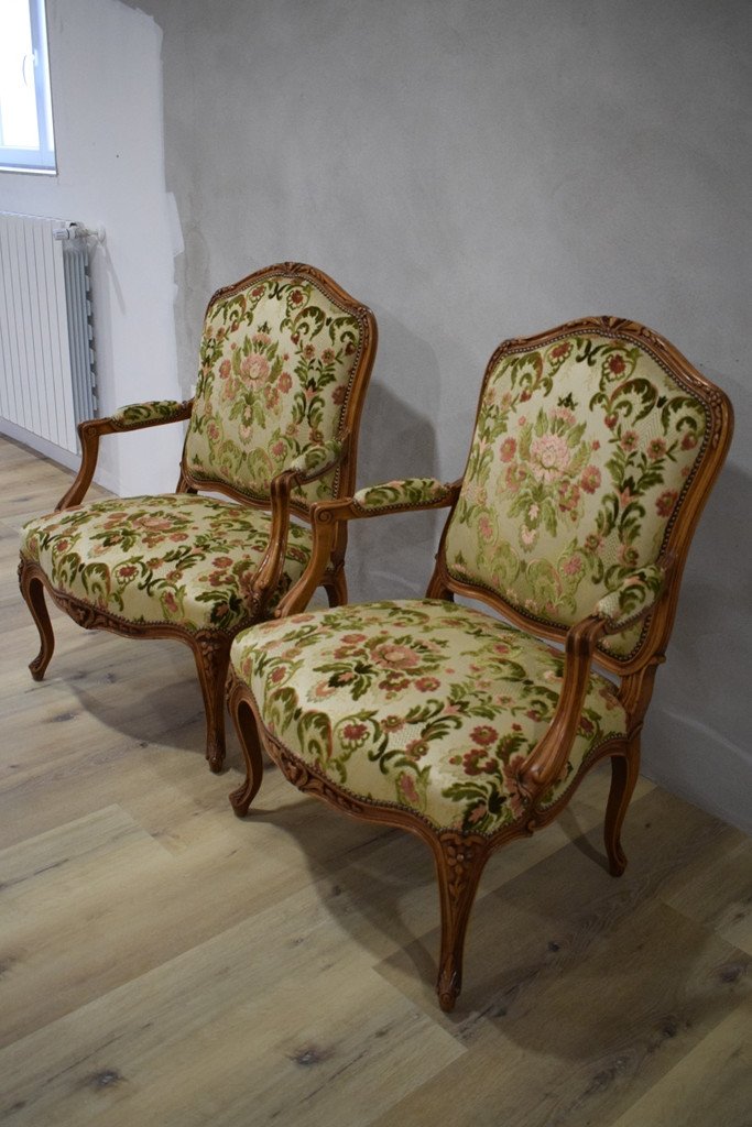 Pair Of Louis XV Armchairs In Walnut-photo-2