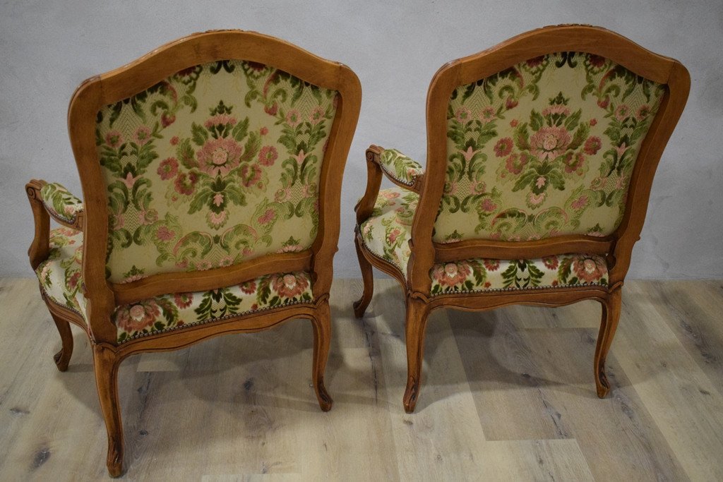 Paire De Fauteuils Louis XV En Noyer-photo-5