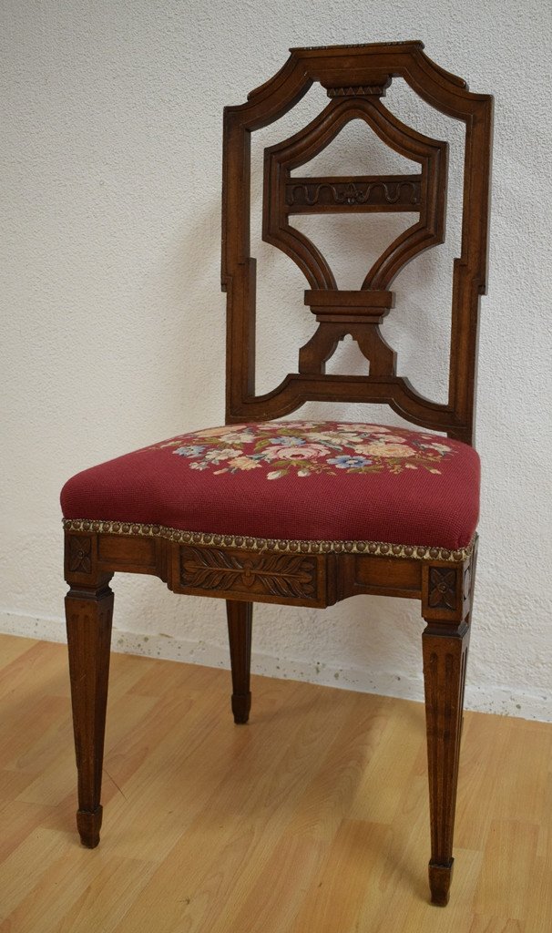 A Pair Of Louis XVI Style Chairs-photo-3