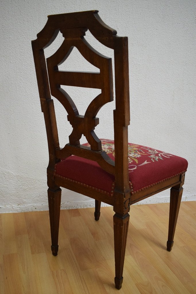 A Pair Of Louis XVI Style Chairs-photo-1