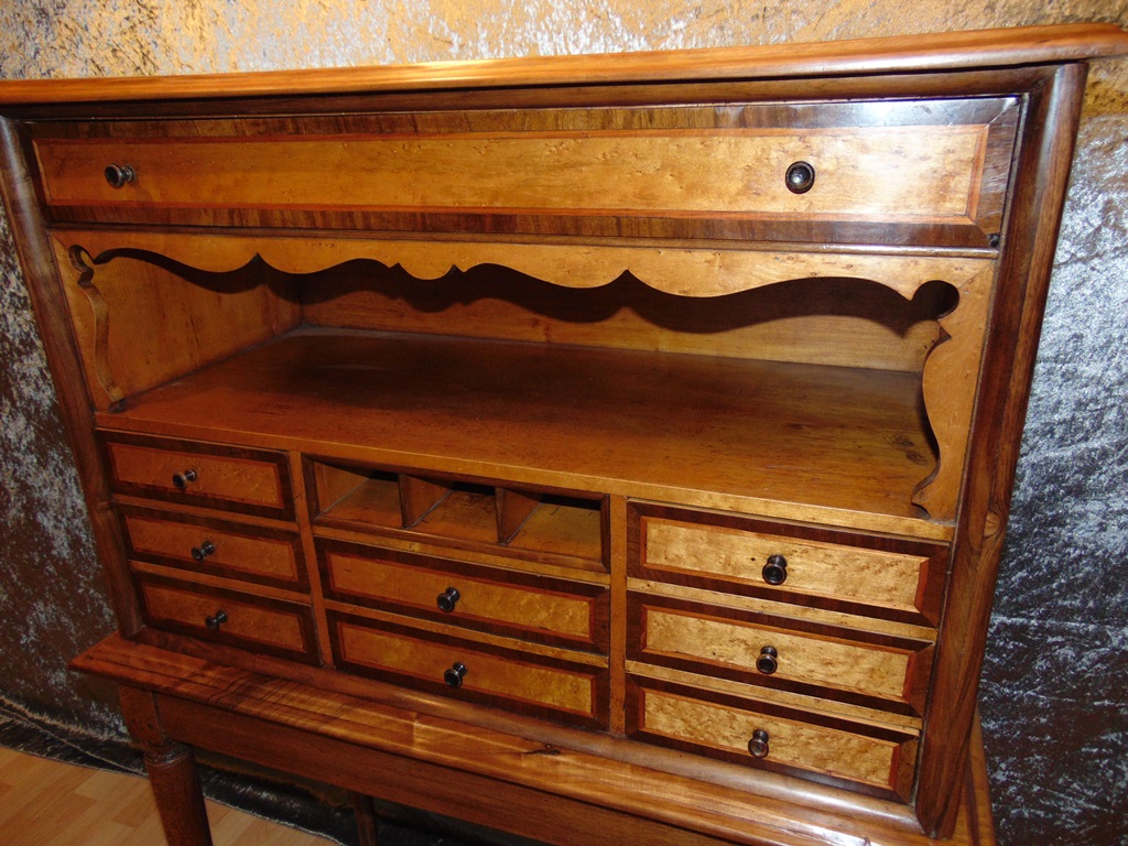 Cabinet Walnut, Maple Speckled And Filet De Bois De Rose. d'époque Louis-philippe-photo-4