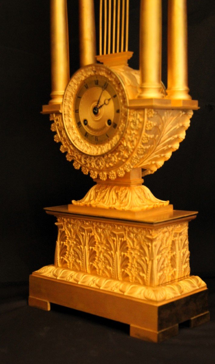 Lyre Clock In Gilt Bronze France Year 1820-1830-photo-3