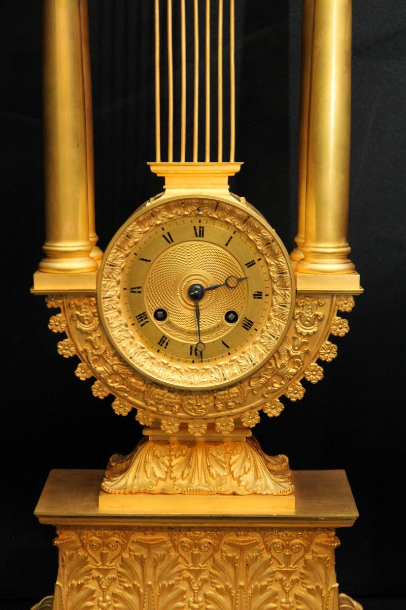 Lyre Clock In Gilt Bronze France Year 1820-1830-photo-4