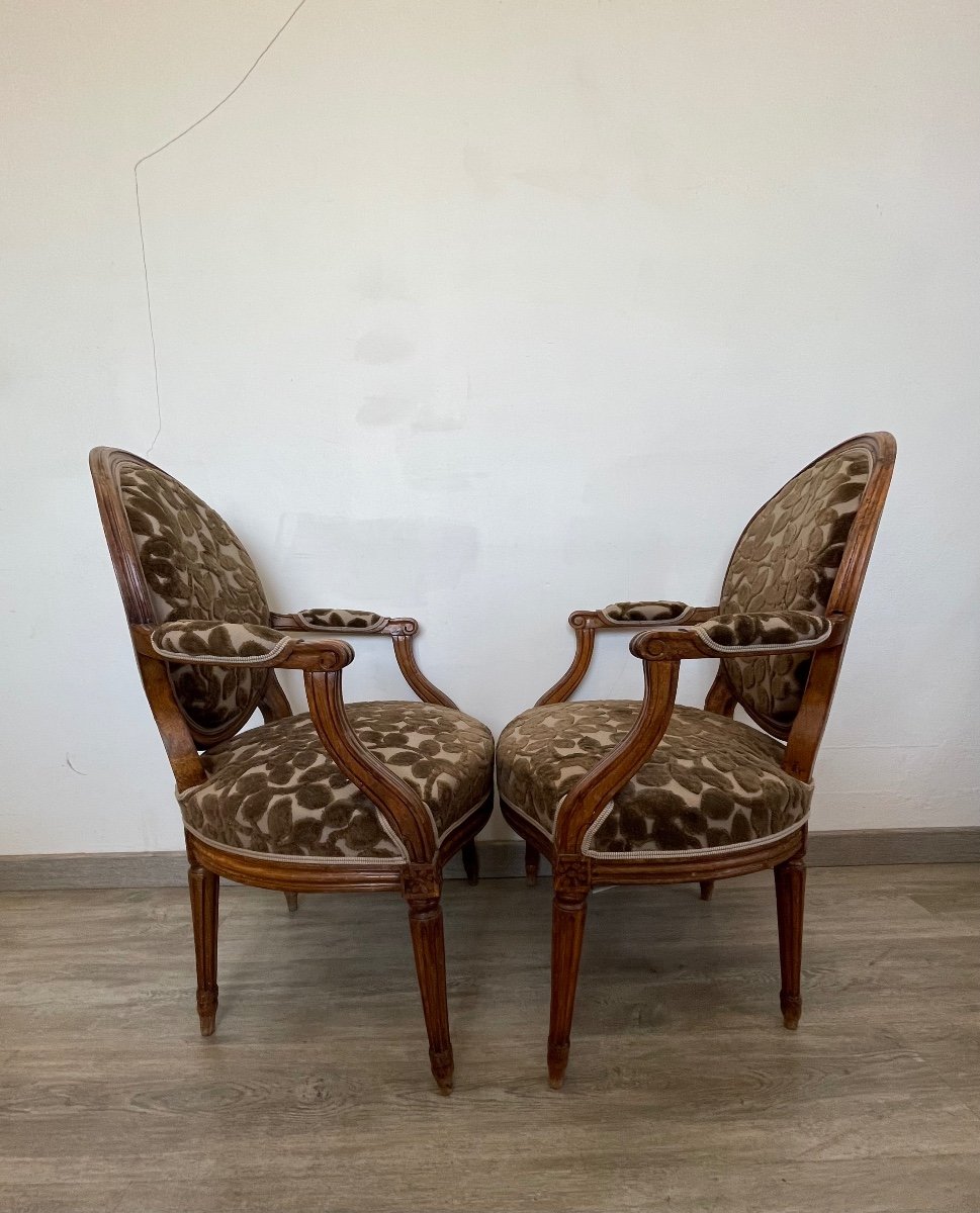 Pair Of Louis XVI Medallion Armchairs In Walnut-photo-2