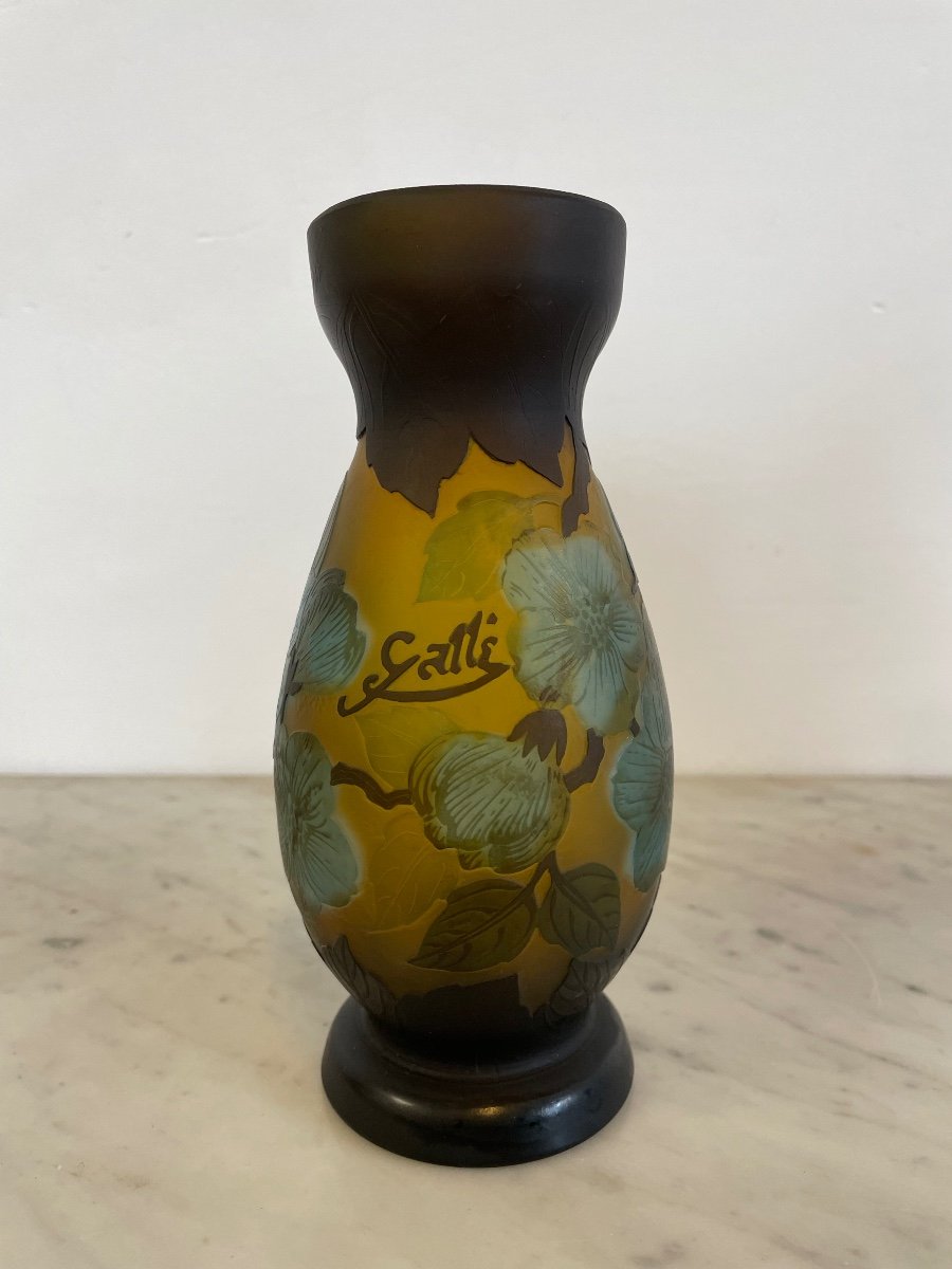 Vase With Flower Decoration Signed Gallé Tip