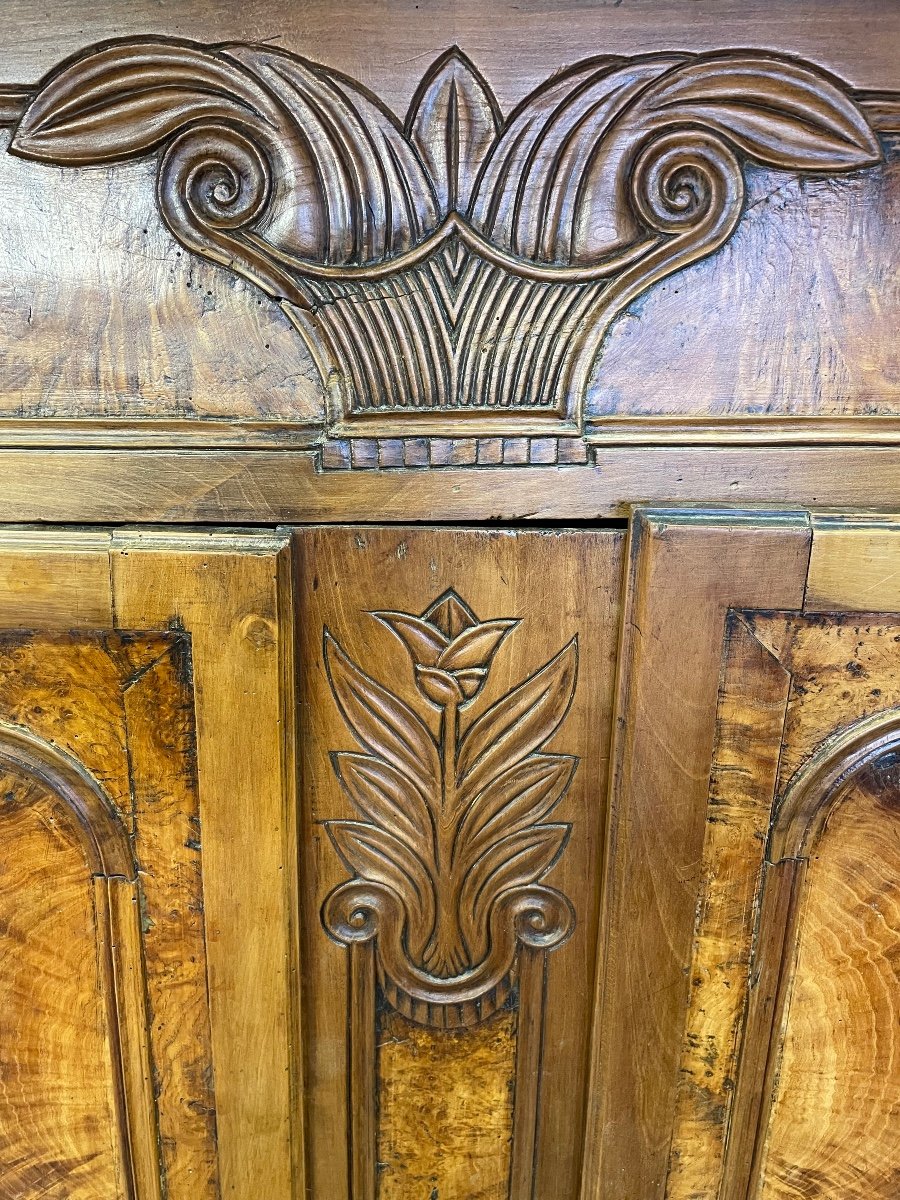 Bressane Walnut And Ash Burl Cabinet Circa 1850-photo-6