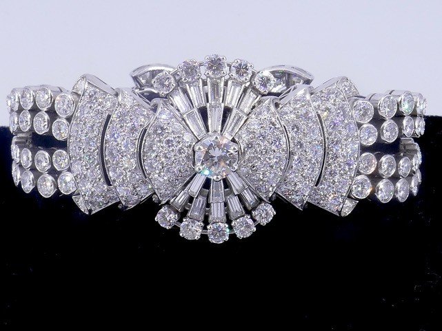 Platinum And Diamonds Art Deco Bracelet-photo-1