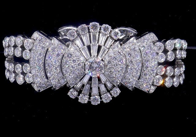 Platinum And Diamonds Art Deco Bracelet