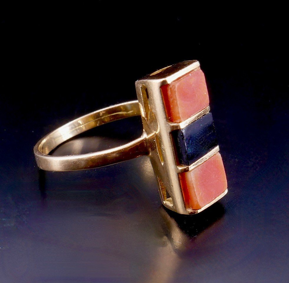 Coral And Onyx Ring-photo-3