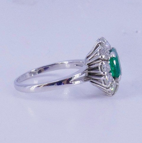 Pompadour Platinum Diamond Emerald Ring-photo-2