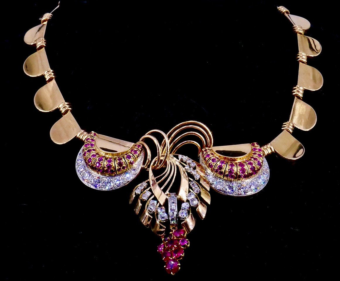 Verneuil Yellow Gold Diamond Ruby Tank Necklace-photo-2