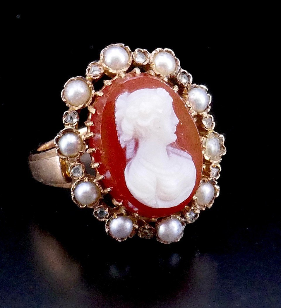 Cameo Ring On Napoleon III Agate Pink Pearls