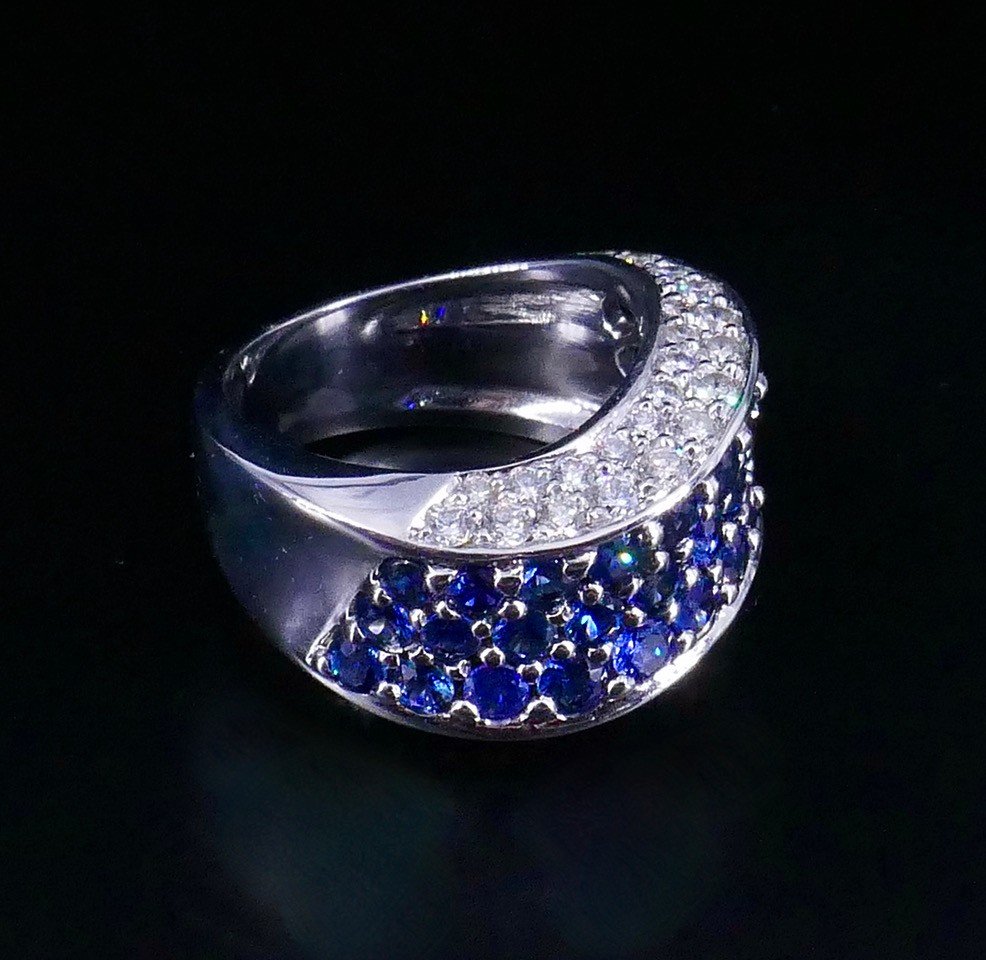 Bague "vague" Or Blanc Diamants Saphirs -photo-1