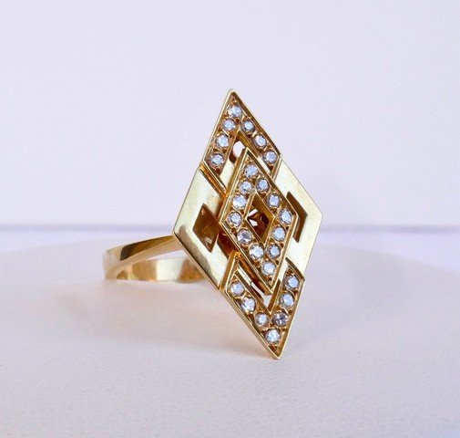 Bague Moderniste En Forme De Losange Or Et Diamants -photo-4