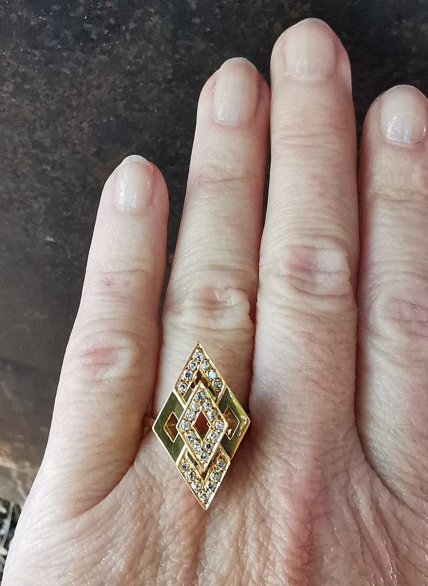 Modernist Diamond-shaped Gold And Diamond Ring-photo-3