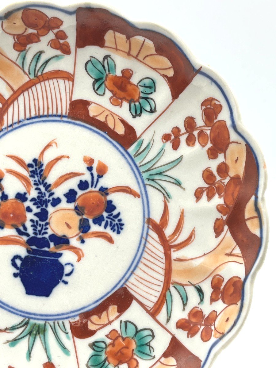 Suite De Cinq Assiettes En Porcelaine Du Japon. Epoque XIXè Siècle-photo-3