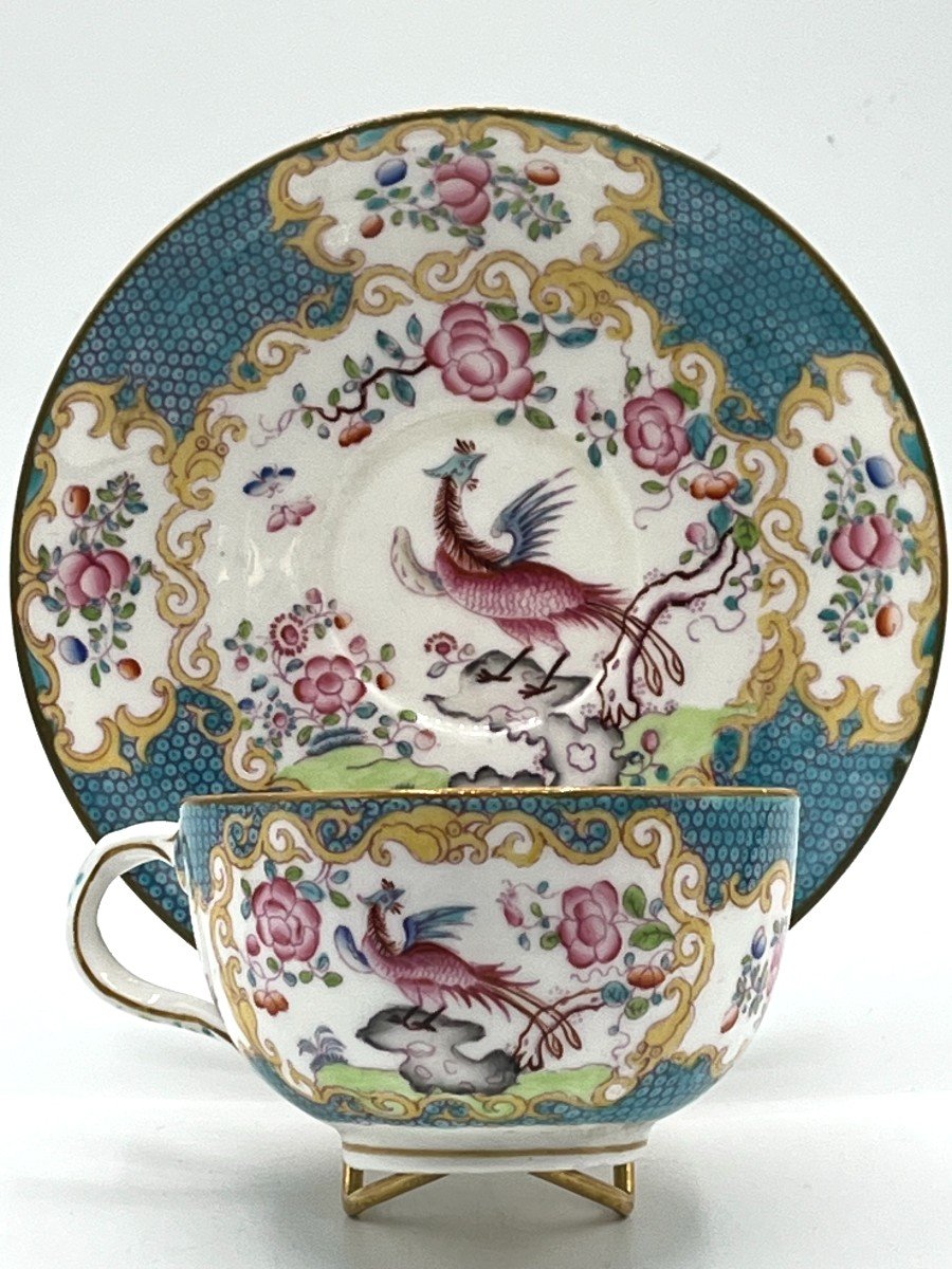 Minton . Ensemble De Quatre Tasses à Thé En Porcelaine anglaise. Epoque XIXè Siècle-photo-3