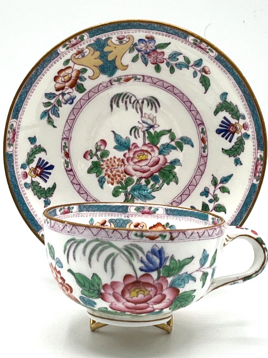 Minton . Ensemble De Quatre Tasses à Thé En Porcelaine anglaise. Epoque XIXè Siècle-photo-1