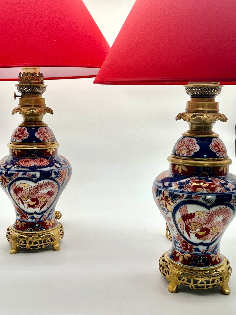 Paire De Lampes En Porcelaine Imari. Epoque Fin XIXè Siècle