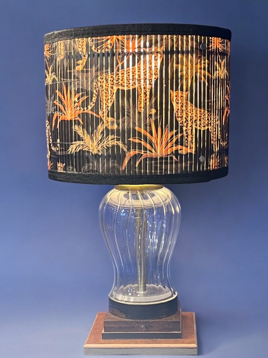 Lampe En Verre Torsadée, Epoque XXè Siècle   