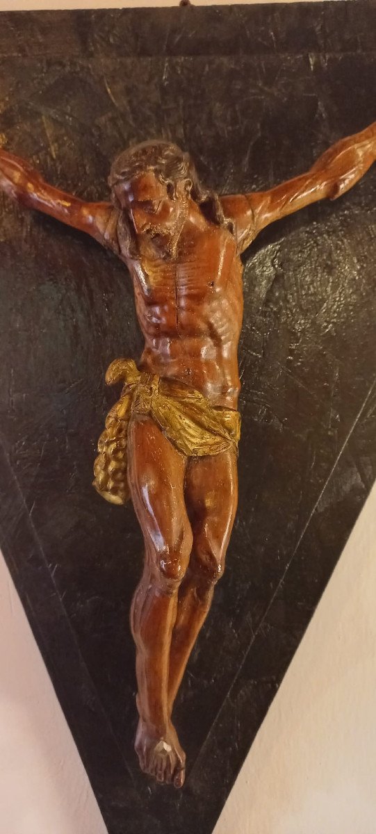 Christ Crucified In Boxwood-photo-3