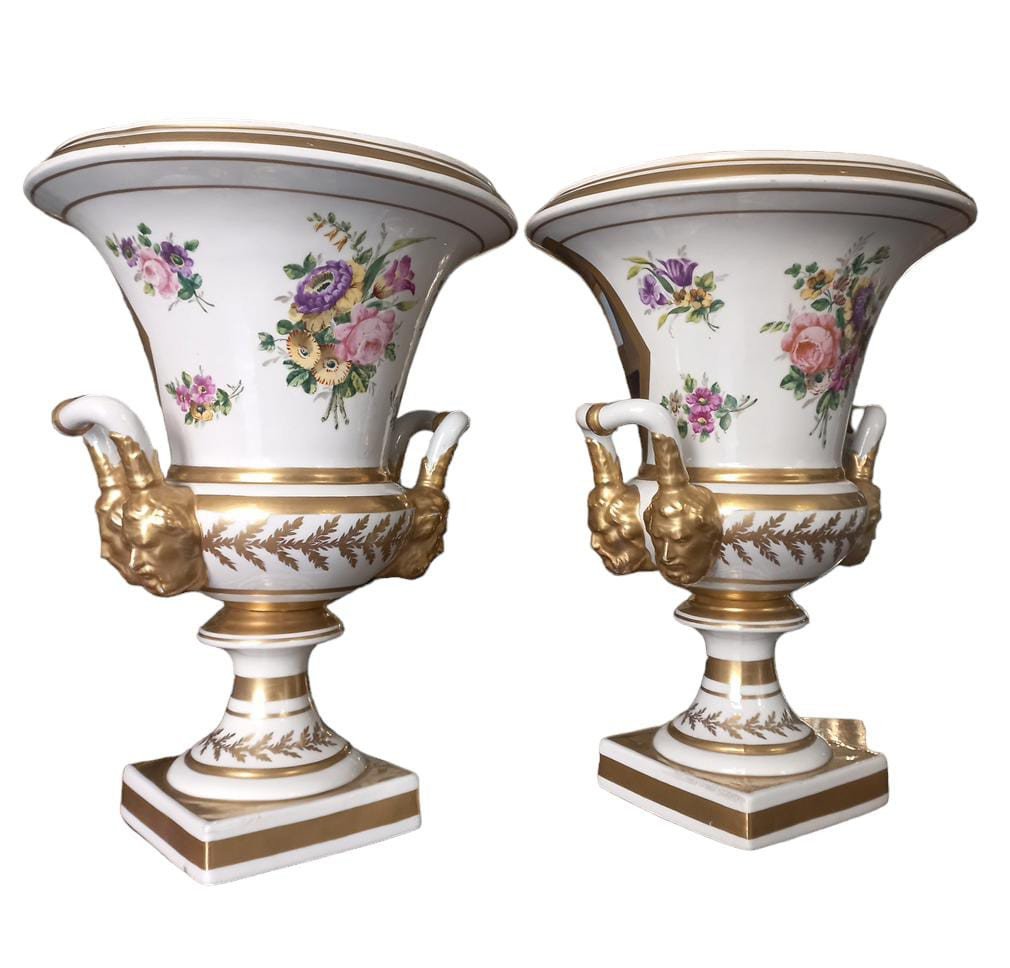 Pair Of Old Paris Porcelain Crater Vases-photo-1