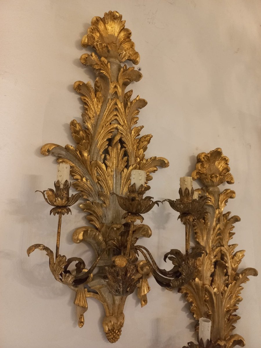 Pair Of Gilded And Lacquered Wooden Appliques-photo-2
