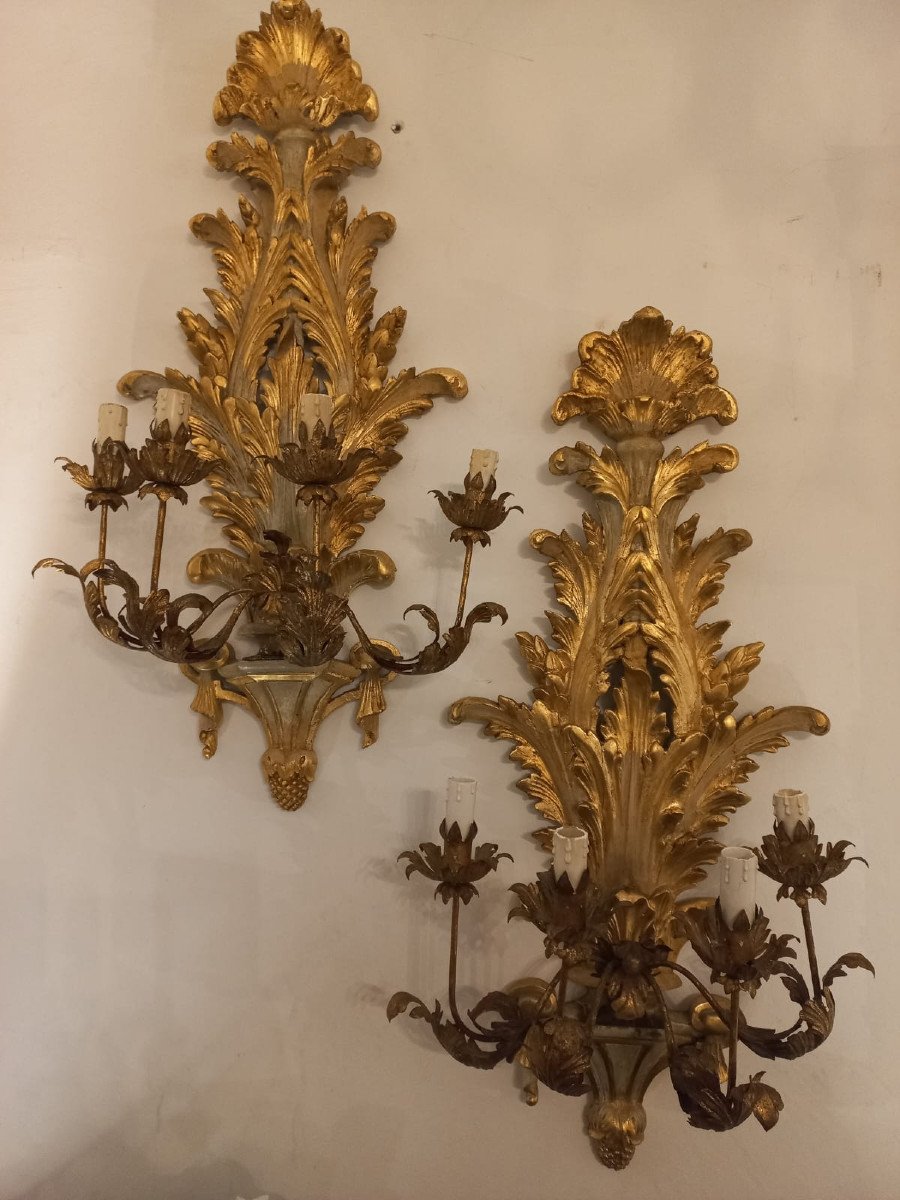 Pair Of Gilded And Lacquered Wooden Appliques