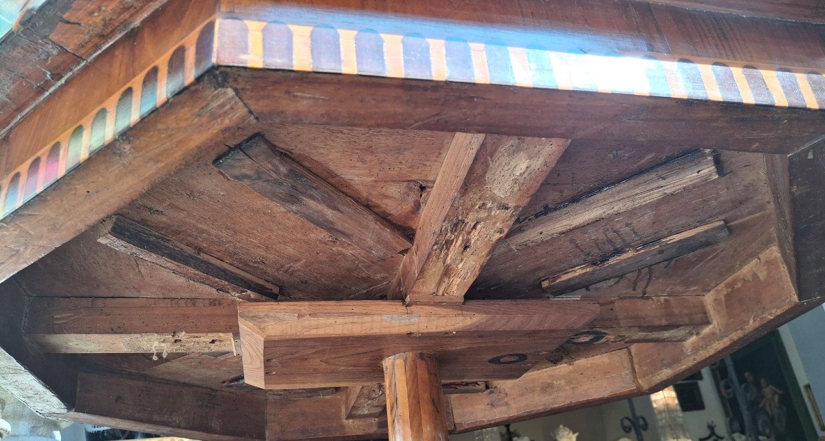 Octagonal Table In Inlaid, Veneered And Pyrographed Wood-photo-4