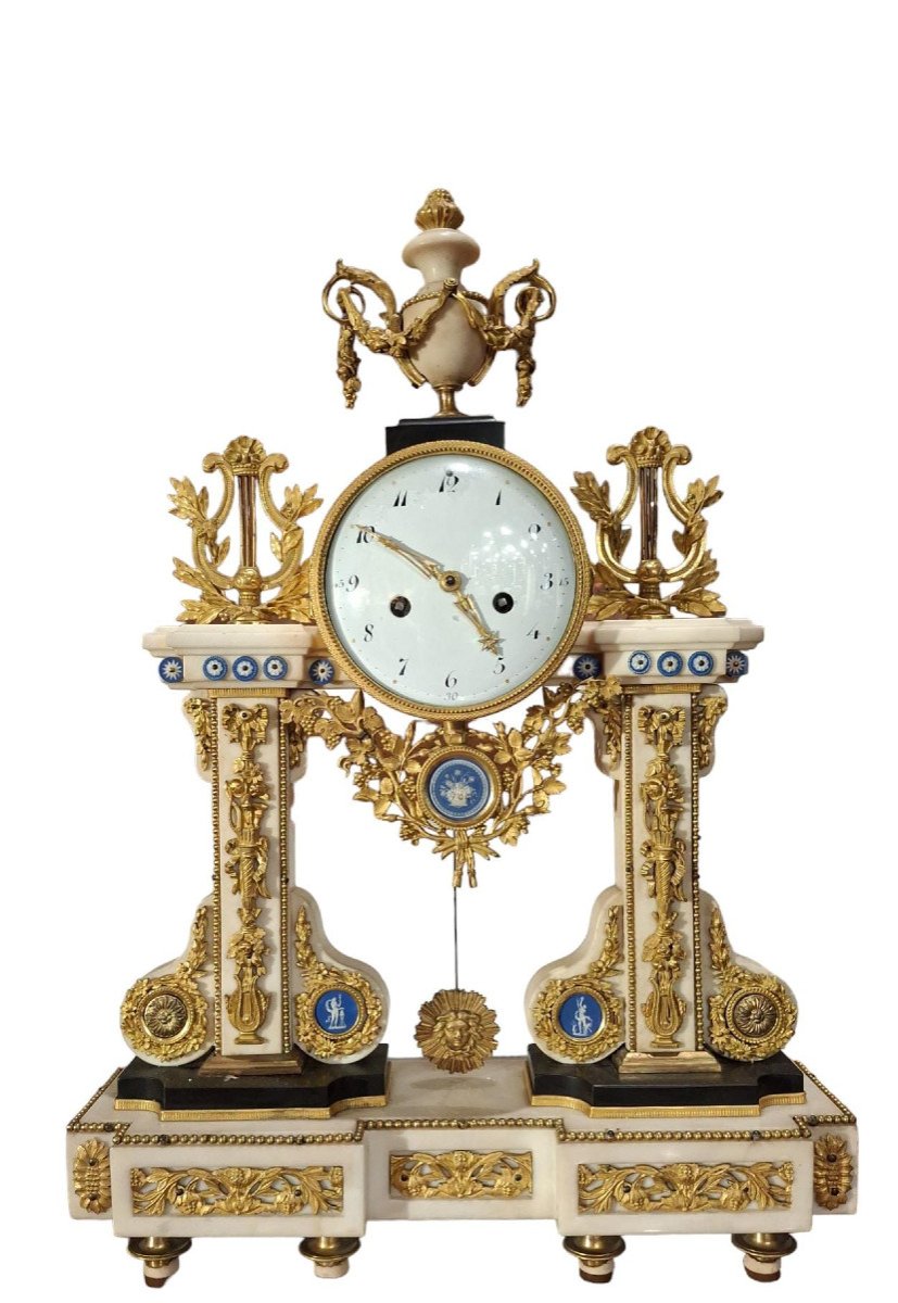 Pendule Portique Française d'époque Louis XVI