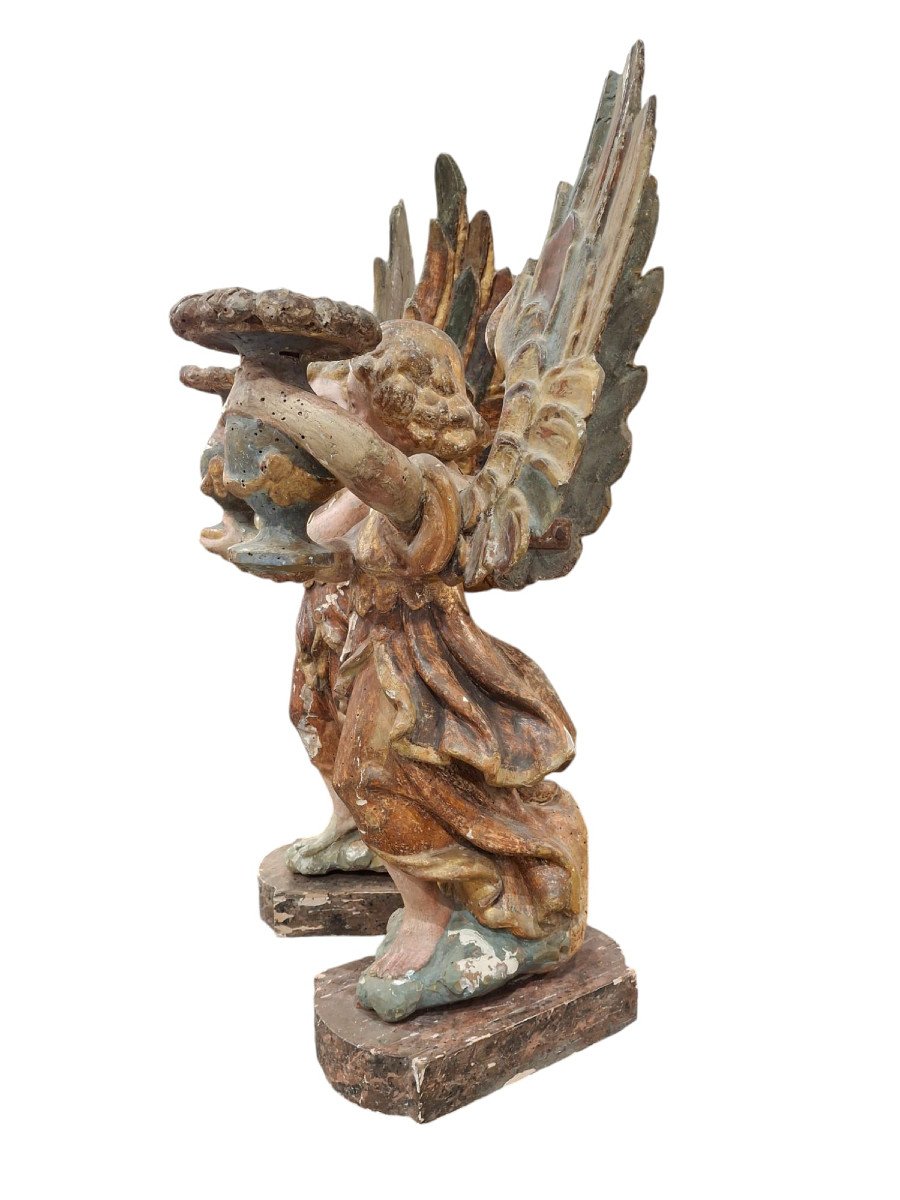 Paire d'Anges Bougeoirs Génuflexés En Bois Sculpté-photo-3