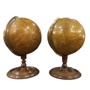 Paire De Globes De Table d'époque Victorienne, Globe Céleste Et Globe Terrestre