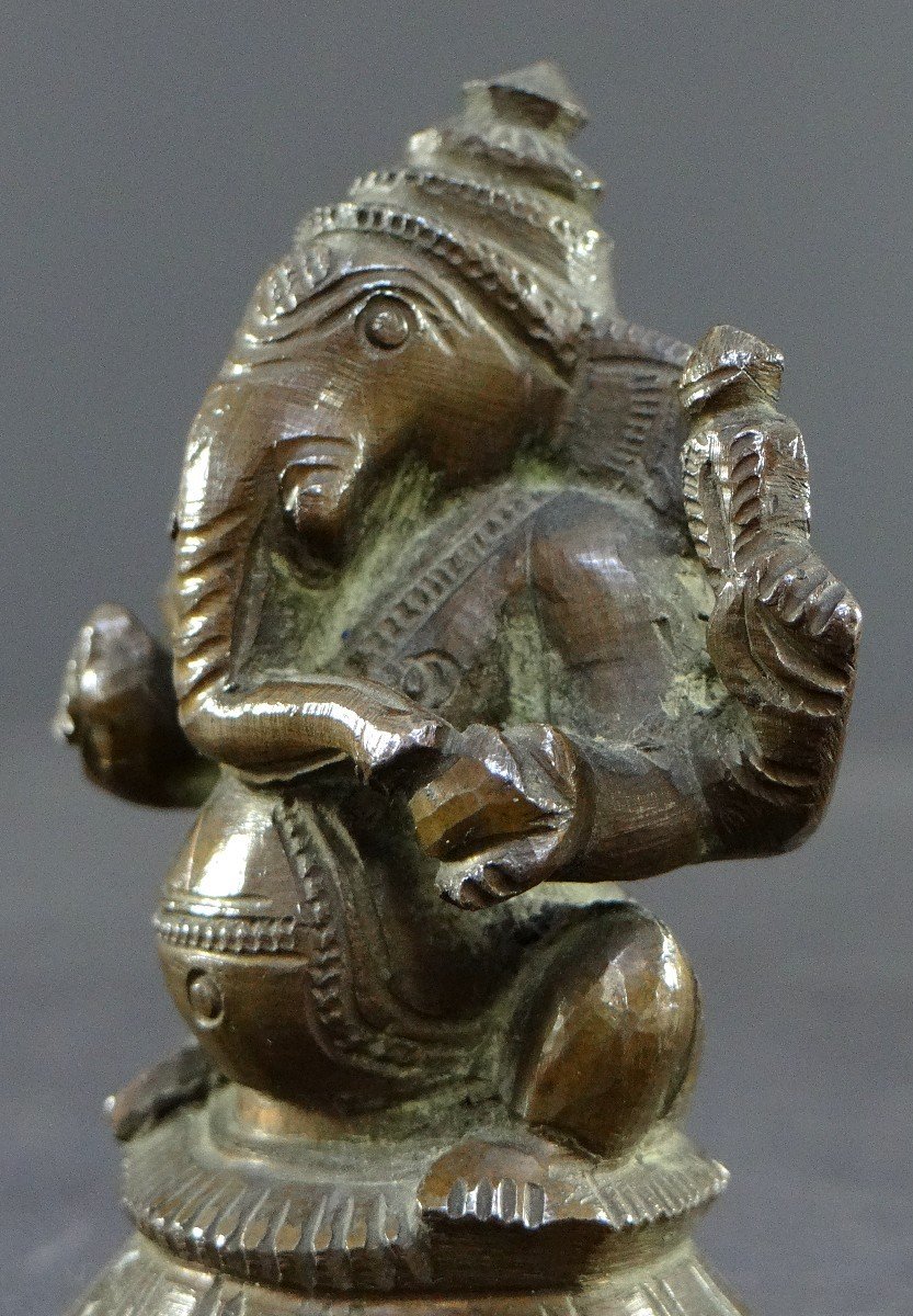 India, XIXth Century, Old Small Statue Of Ganesh In Bronze.-photo-4