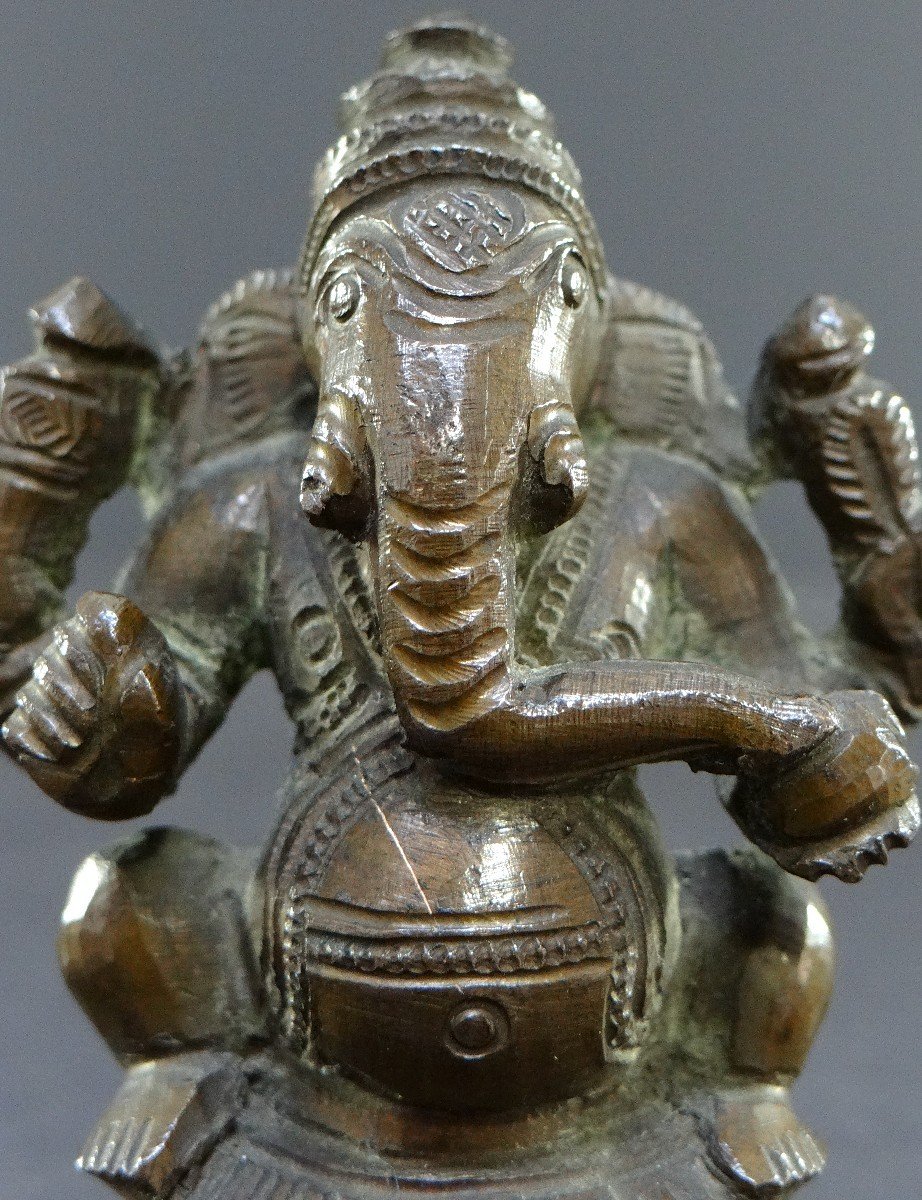 India, XIXth Century, Old Small Statue Of Ganesh In Bronze.-photo-4