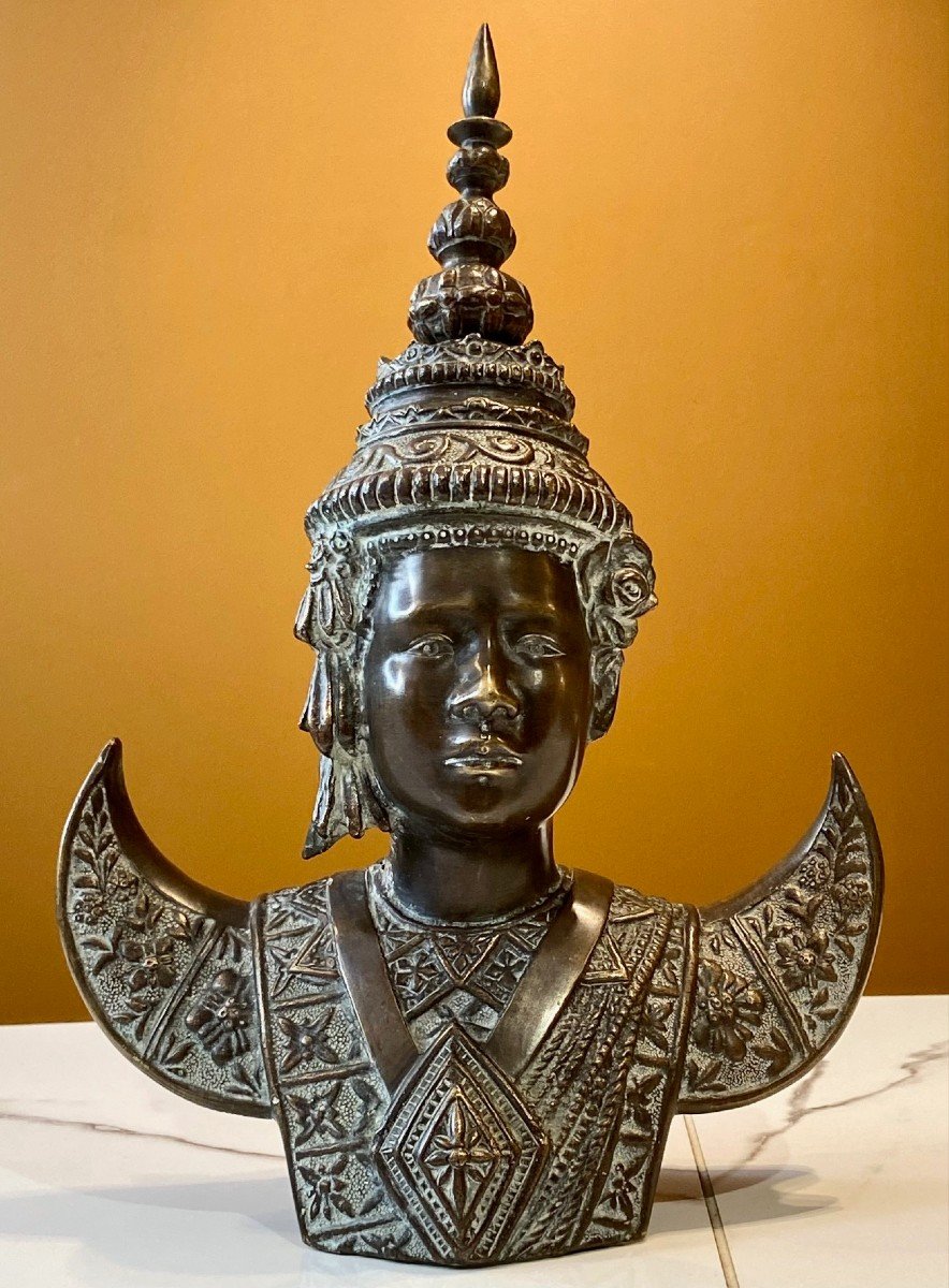 Thailand, First Third Of The 20th Century, Bronze Bust Of A Dancer.