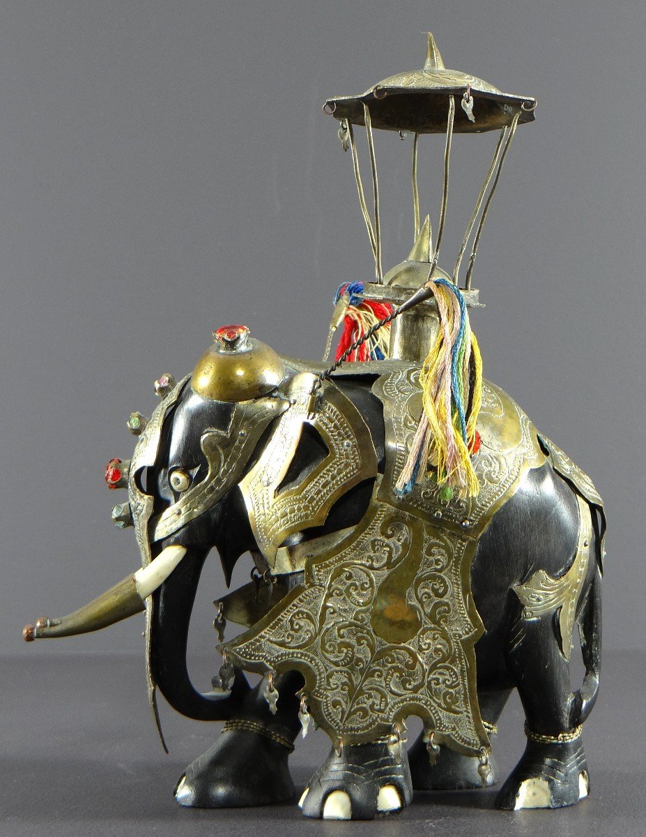 India, First Third Of The 20th Century, Harnessed Elephant Statue In Ebony, Brass, Bones And Stones-photo-2