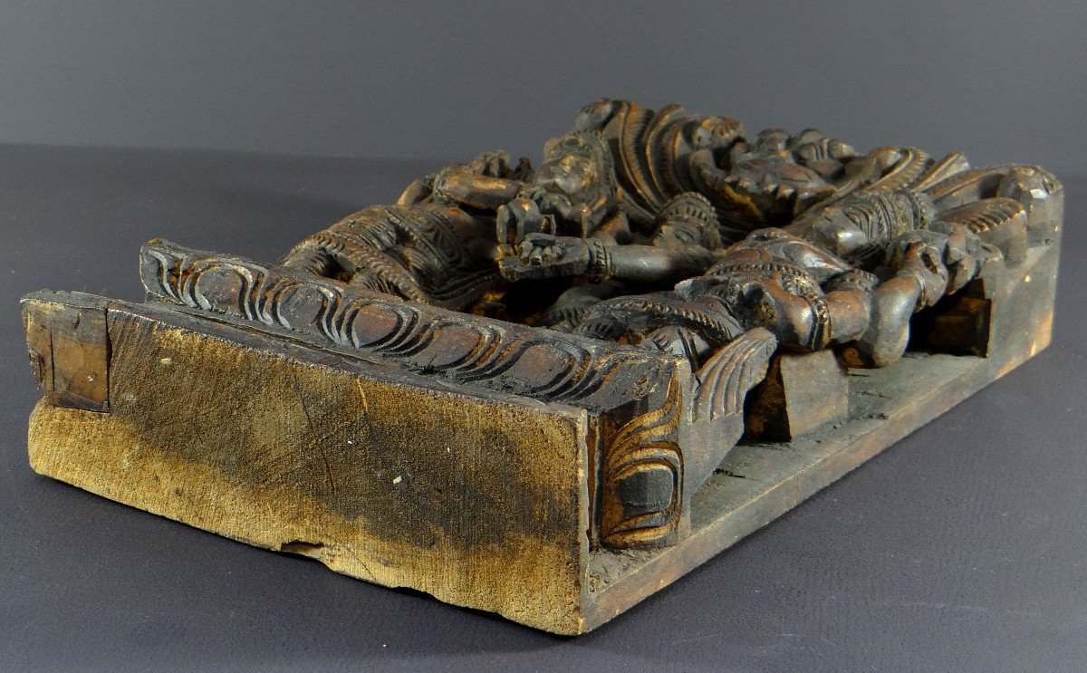 Inde, XXème Siècle,  Panneau De Char En Bois Sculpté Représentant Le Mariage De Meenakshi.-photo-6