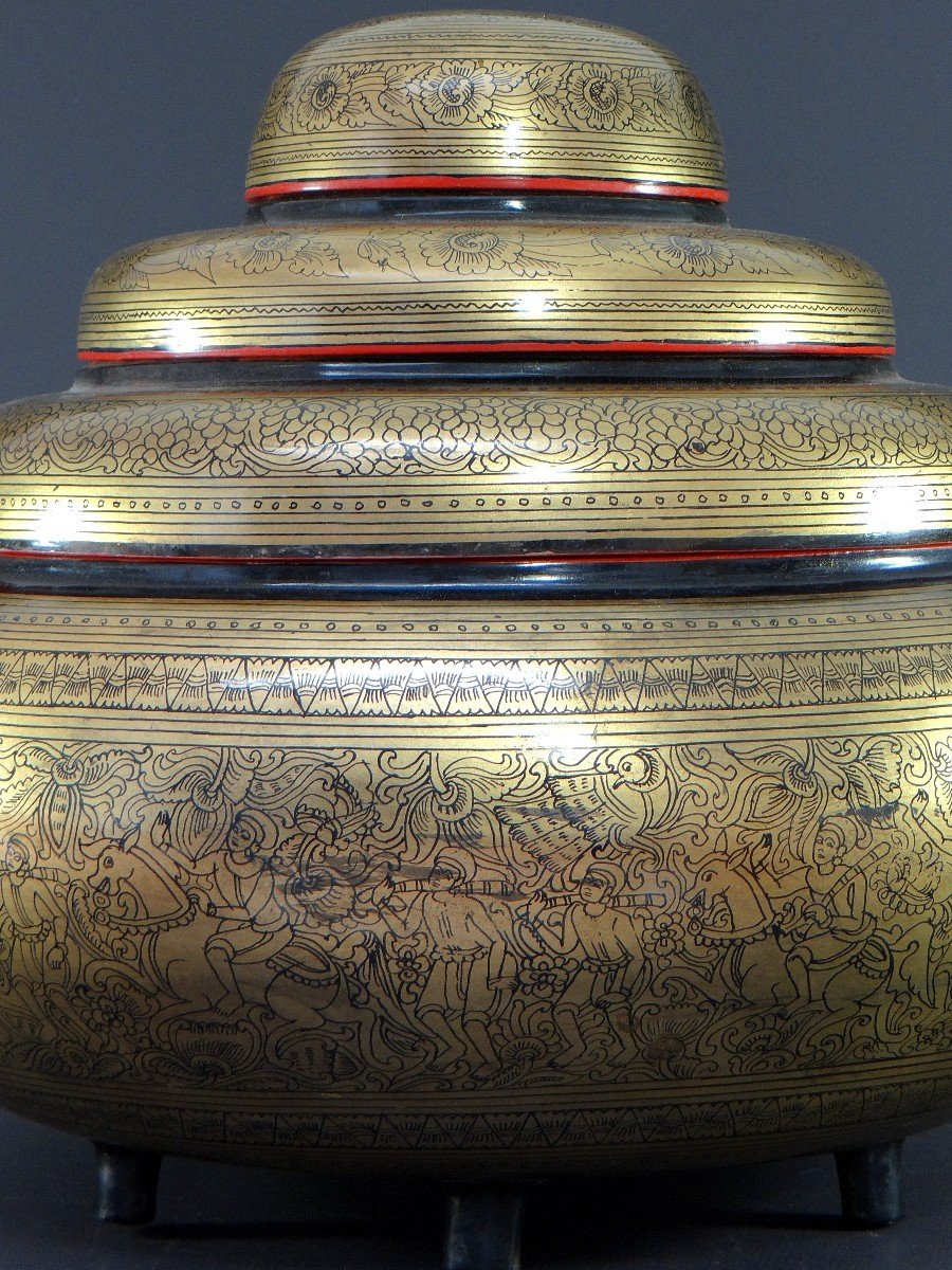 Burma, Mid-20th Century, Four-tier Offering Box In Gold-red-black Lacquer.-photo-6