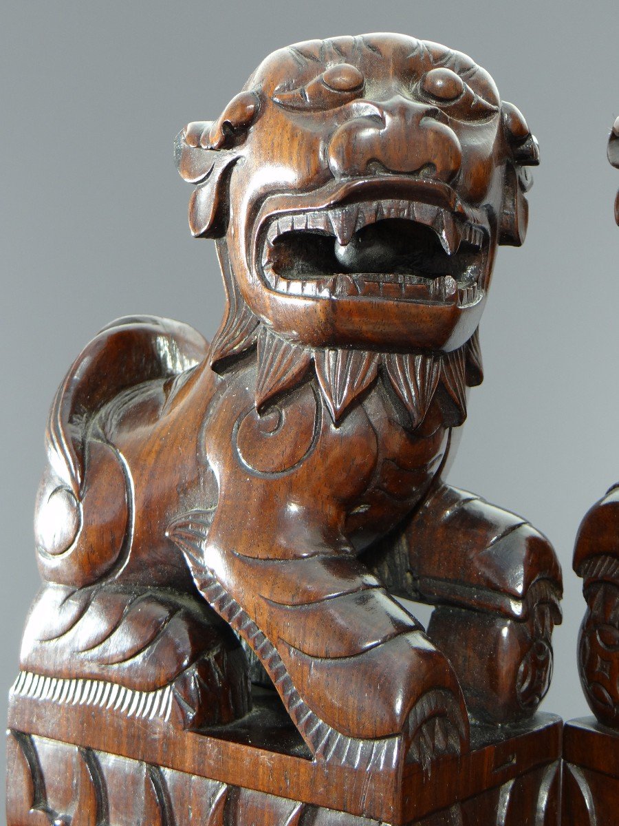 China, Early 20th Century, Pair Of Fo Dogs In Carved Wood Resting On A Console.-photo-2