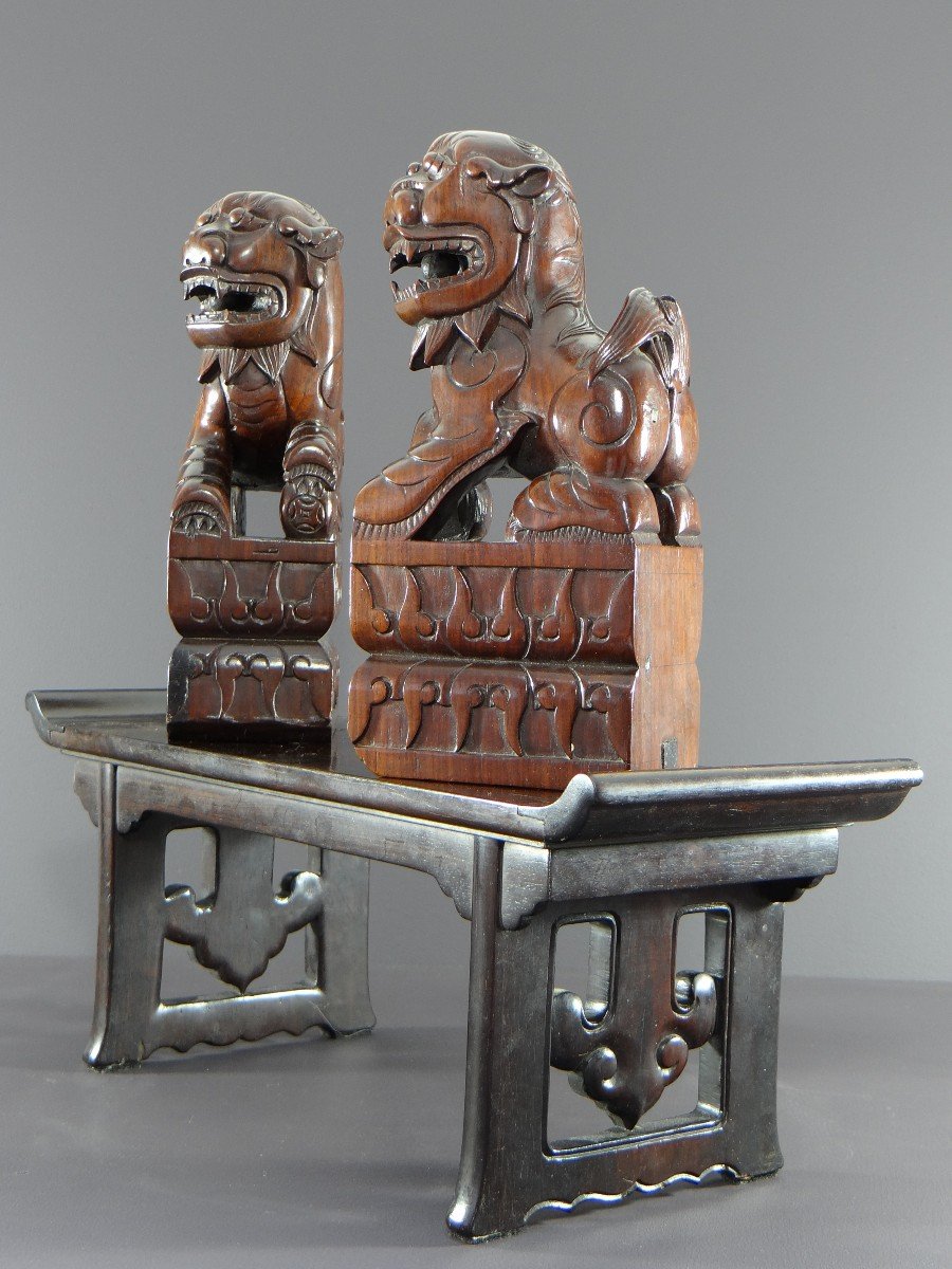 China, Early 20th Century, Pair Of Fo Dogs In Carved Wood Resting On A Console.-photo-2