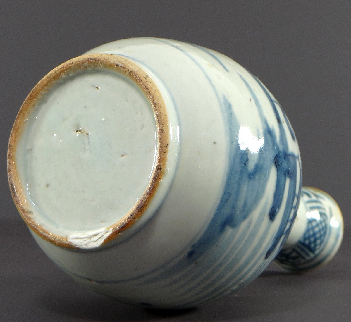 China, 19th Century, Qing Period, Porcelain Bottle Vase Presenting A Lake Landscape-photo-1