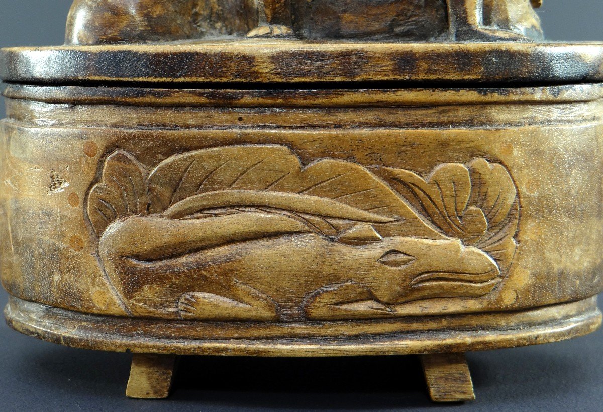 Indonesia, Island Of Lombok, 1930s/1950s, Wooden Box Decorated With Lizards. -photo-6