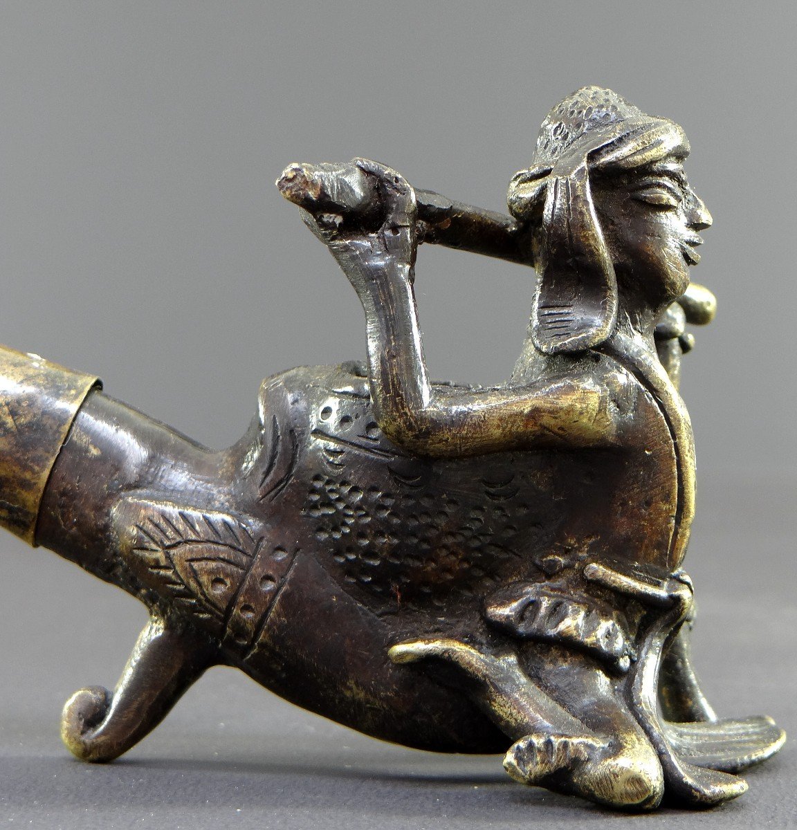 Burma, 1920s/1930s, Bronze And Brass Pipe Decorated With A Nat. -photo-3