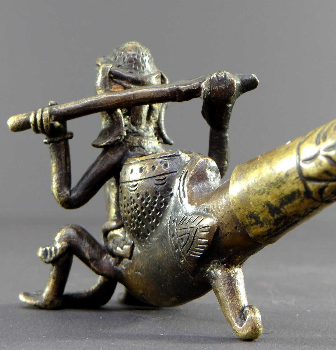 Burma, 1920s/1930s, Bronze And Brass Pipe Decorated With A Nat. -photo-5