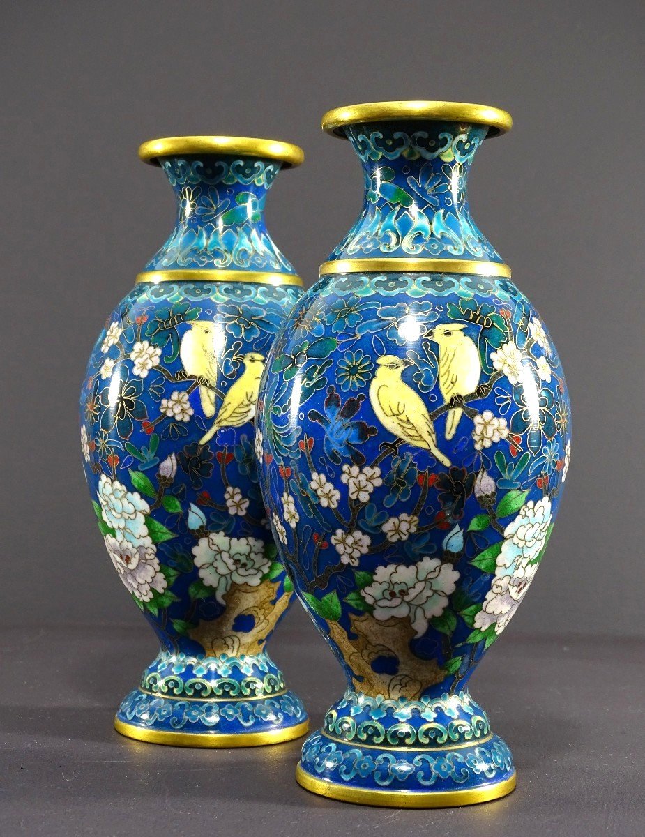 China, 1950s/1960s, Pair Of Baluster-shaped Cloisonné Enamel Vases With Floral Decoration.-photo-3