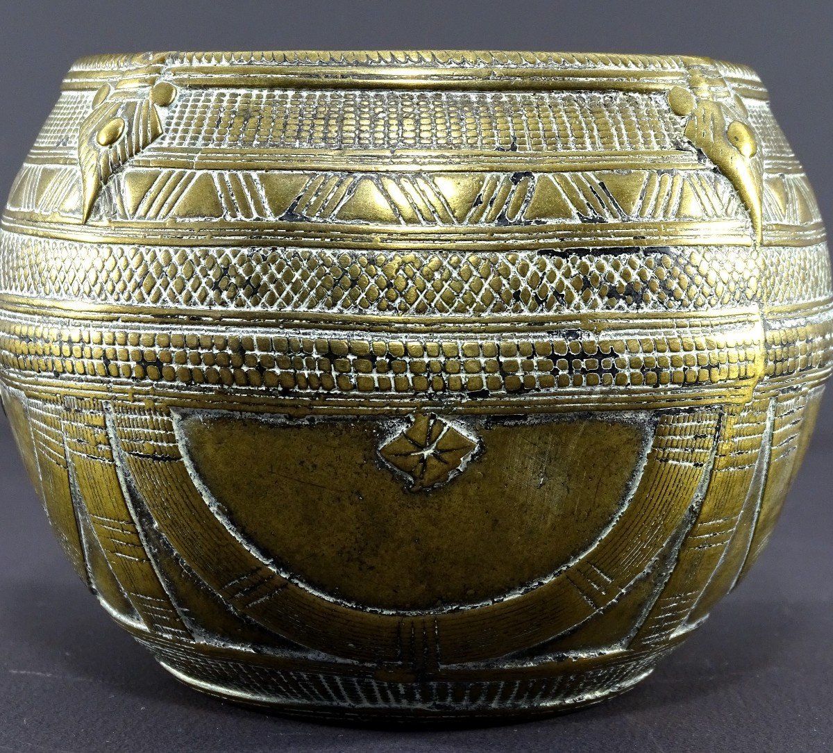 India, Early 20th Century, Dokhra Tribal Art, Brass Bowl Geometric Patterns, Rice Measure-photo-4