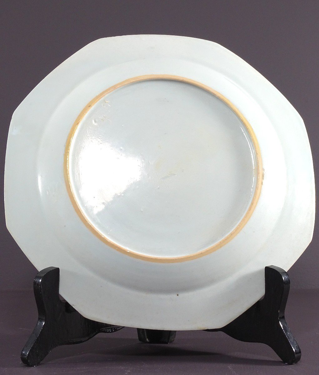 Chine, XVIIIème Siècle, époque Règne De L’empereur Qianlong (1736-1795), Assiette En Porcelaine-photo-6